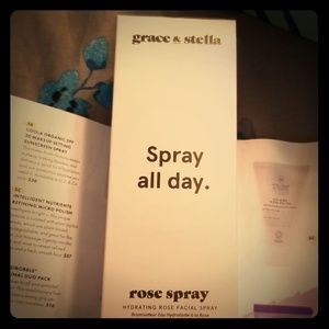 Grace & stella spray all day